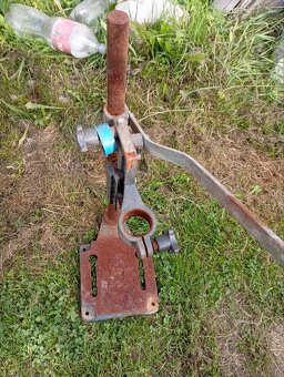 Stojan na vrtačku - 2