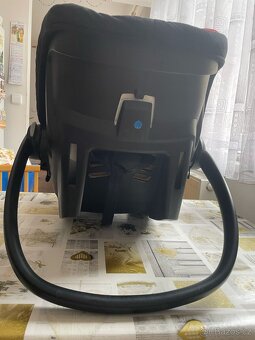 Autosedačka vajíčko Ferrari - 2