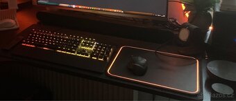 Podložka pod myš SteelSeries QcK Prism RGB černá - 2