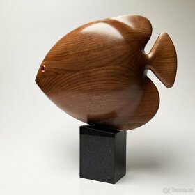 Ryba - drevená interiérová plastika. - 2