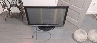 Plasmová televize Panasonic TX-P42U20E - 2