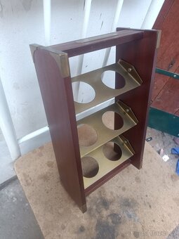 Stojan na láhve - 2