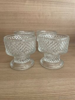 4x sklenene pohary - 2