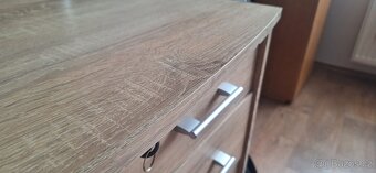 Studenstký stůl - 2