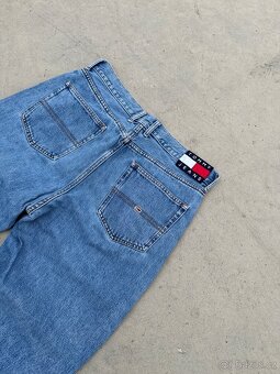 Tommy Jeans džíny – světle modré | straight | flag logo - 2