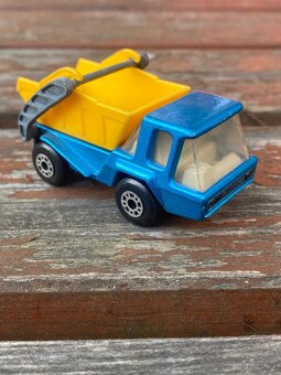 Skip Truck Matchbox Superfast - 2