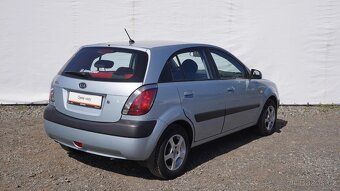 Kia Rio 1,4 i 16v 71 kW - 2