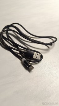 Nabíjecí lightning kabel - 2