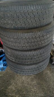 195/70R15C - 2