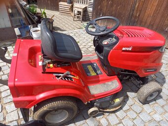 Zahradni traktor - 2