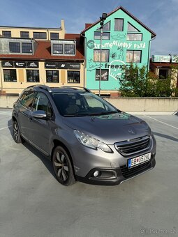 Peugeot 2008 1.2 PureTech 81 kW, manuál, koža - 2