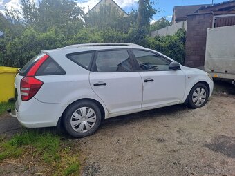 Kia ceed 1,6crdi - 2