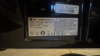 LG LCD monitor 22" Flatron L227WTP-PF - 2
