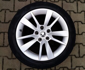 Alu kola originál Škoda Octavia III 5x112 R17 Trius - 2