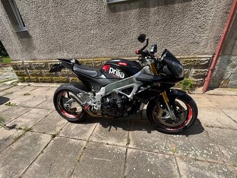 Aprilia Tuono V4R - 2