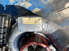 MERCEDES-BENZ w212 w218 TURBO A642 090 24 86 - 2