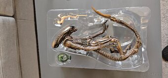 Prodam 1/10 ultimate Alien 1,2,3+ Newborn. - 2