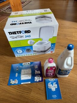 Chemické WC Thetford 345 - 2