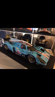 Modely aut 1:18 - 2
