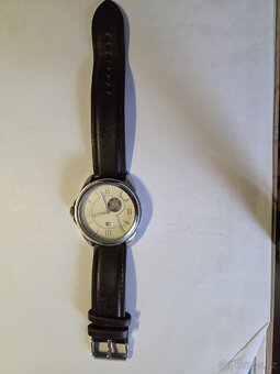Prodám Hodinky Tommy Hilfiger automat - 2