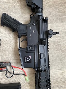 Airsoft M4-A4 - 2