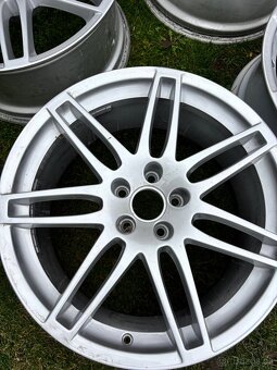 Alu kola Audi speedline r19 - 2