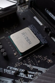 KOMPLET SADA CPU+MB+RAM - 2