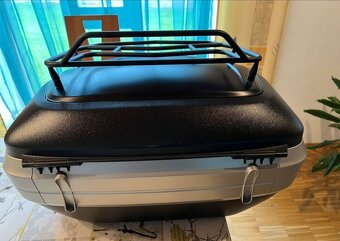 Givi Maxia V56 monokey horní kufr na motorku s nosičem - 2