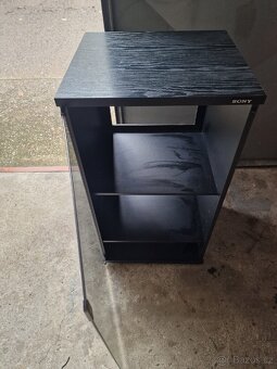 Hifi stolek Sony - 2