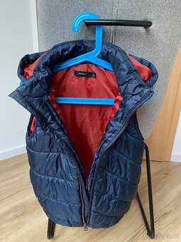 Přechodová vesta NAME IT - vel. 122 (7Y) - 2