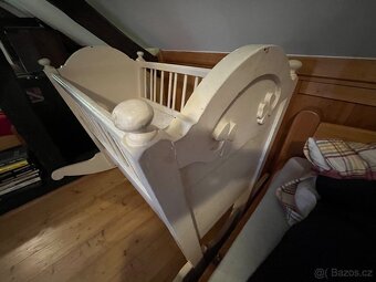Prodám 102 let starou kolébku pro dítě - 2