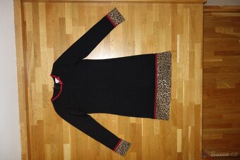 Černé dívčí sváteční šaty vel.128/134 - 2