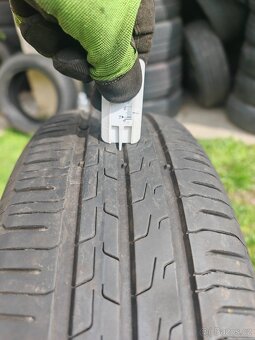 Letní pneu Continental 185/65/15. - 2