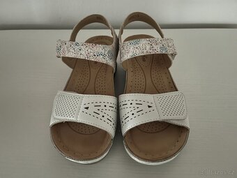 Dámské sandály - 2
