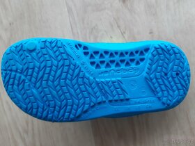 Dětské pantofle k bazénu modré  vel.21-22 - 2