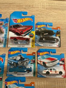 Hotwheels Chervrolet - 2