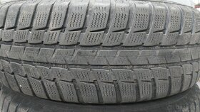 215/70/16 zimní Falken - 2