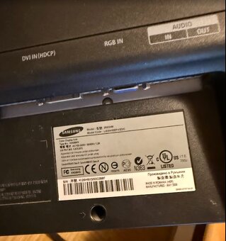 Prodám Samsung SyncMaster 2693HM - 2