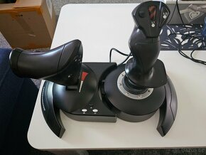 Thrustmaster T.Flight Hotas X - 2