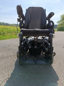 Elektrický invalidní vozík, polohovatelný - 2