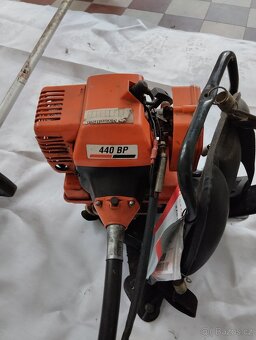 Křovinořez Oleo Mac 440BP - 2