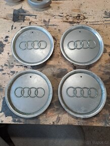 Originální krytky šroubů kol Audi - 2