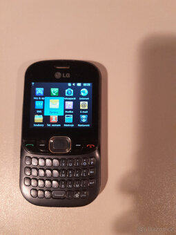 Mobilní telefon LG c360 - pro sběratele - 2