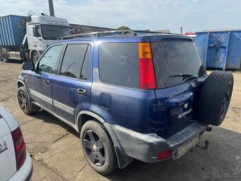 HONDA CRV na náhradní díly ND - 2