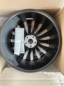 Nová originální sada alu disků Škoda Asterion 20” - 2