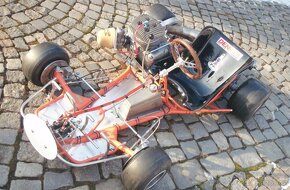 Stará závodní motokára motor čz mz jawa pionýr 984 pětikvalt - 2