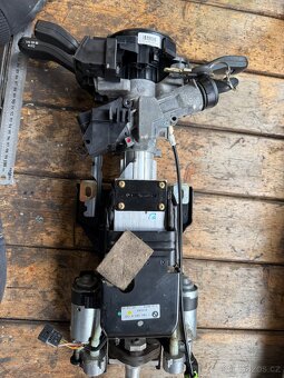 BMW e39 elektricky stacvitleny sloupek volantu - 2