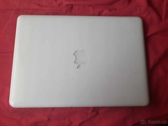 MacBook (13-inch, Mid 2010), 4GB,100GB - 2