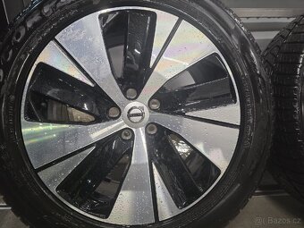 Zimní alu kola Volvo CX40 R18 - 2