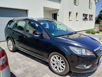 Ford Focus kombi 1.6 benzín - 2